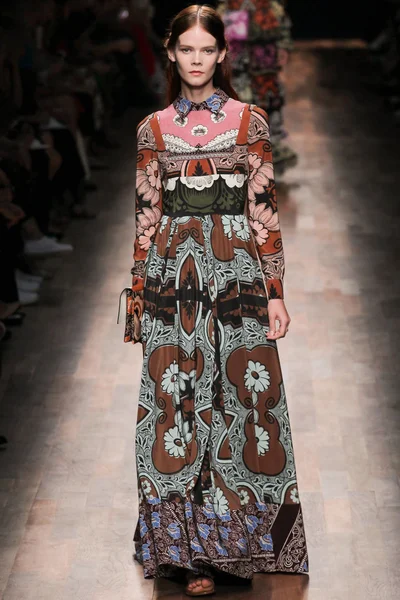 Look 20